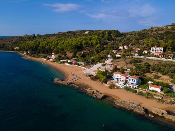 Diwani Luxury Villas Lixouri Bagian luar foto