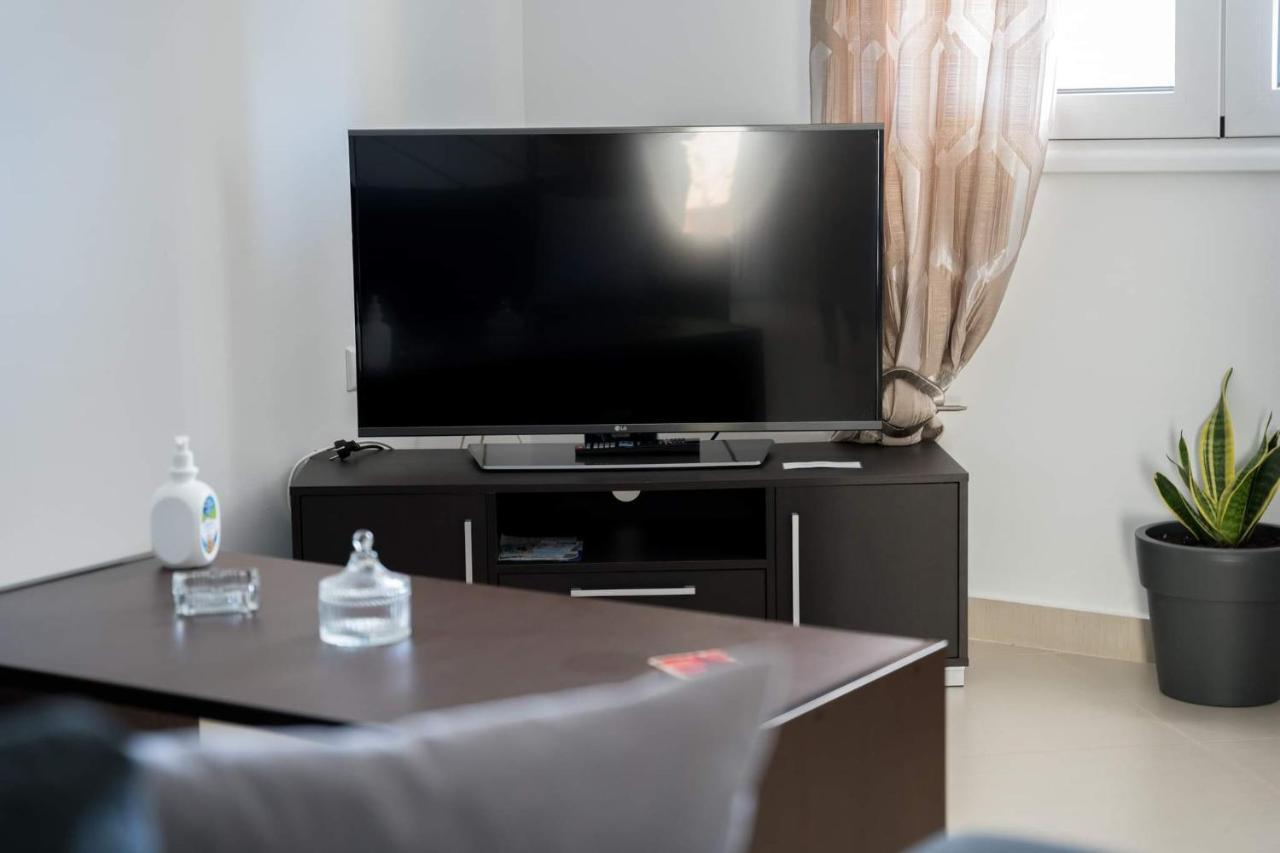 Diwani Luxury Villas Lixouri Bagian luar foto
